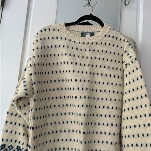 EMS men’s wool sweater size Meg nice pattern good condition